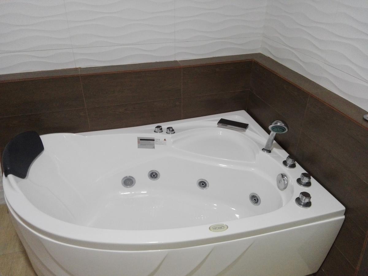 Hotel Vicente De La Vega Chiclayo Esterno foto